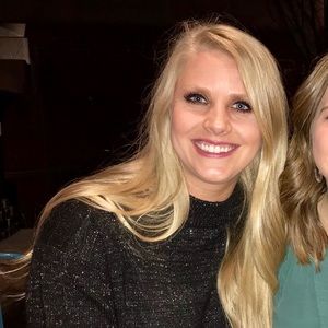 Meet your Posher, Taylar